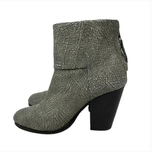 Rag & Bone Iron Classic Newbury Crackle Leather Zip Ankle Boots - Size 7 EU 37.5 - Picture 4 of 11